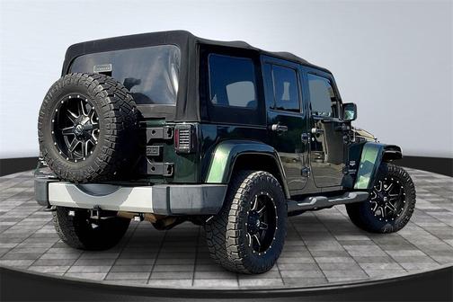 2011 Jeep Wrangler Unlimited Sahara
