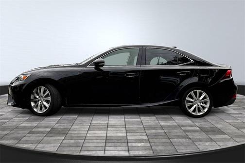 2015 Lexus IS 250 Crafted Line
