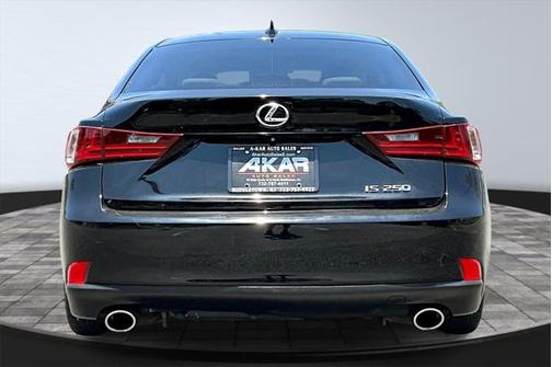 2015 Lexus IS 250 Crafted Line