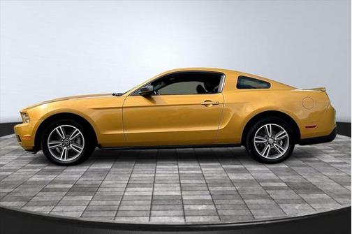 2010 Ford Mustang Base