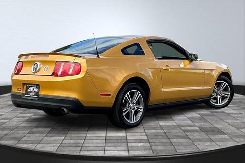 2010 Ford Mustang Base
