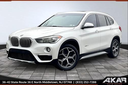 White 2018 BMW X1 sDrive28i