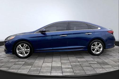2018 Hyundai SONATA SEL