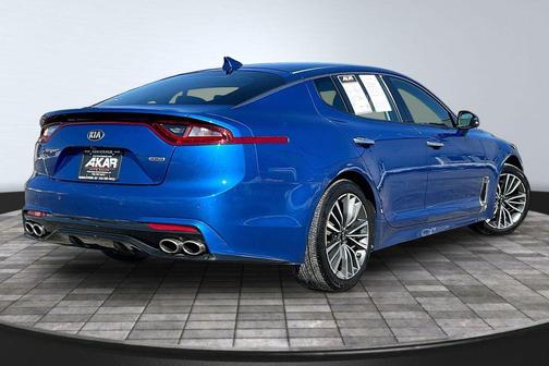 2019 Kia Stinger Base