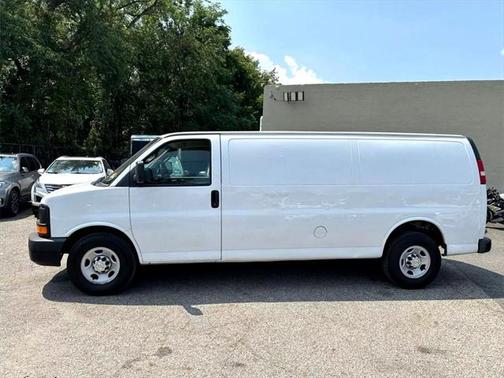 2016 Chevrolet Express 2500 Work Van