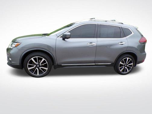 Gun Metallic 2018 Nissan Rogue SL