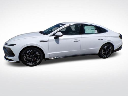 White 2026 Hyundai SONATA SEL Sport