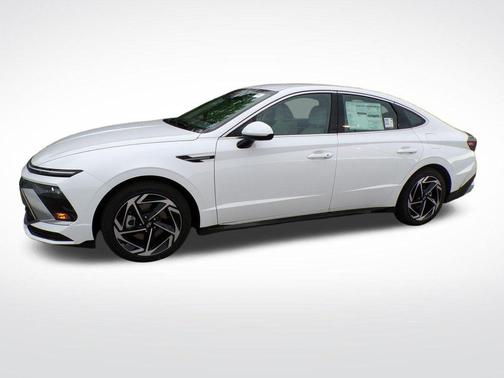 White 2026 Hyundai SONATA SEL Sport
