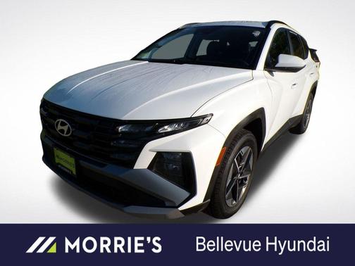 White Pearl 2025 Hyundai TUCSON SEL