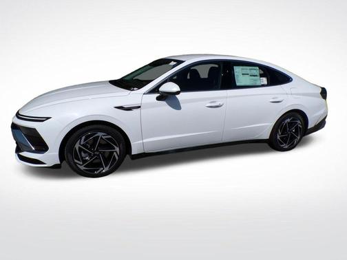 White 2026 Hyundai SONATA SEL Sport
