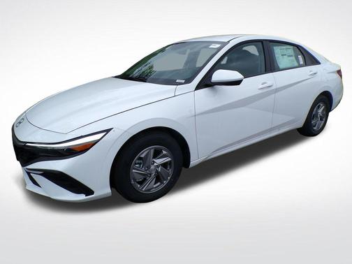 Serenity White Pearl 2026 Hyundai ELANTRA SE