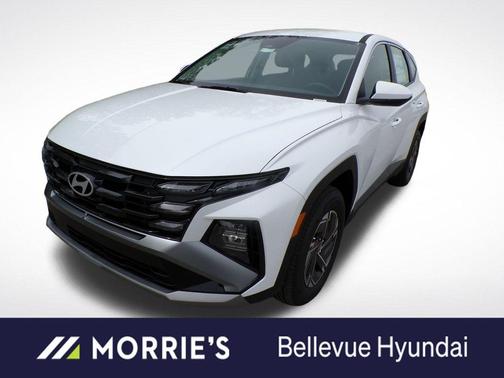 Pearl 2026 Hyundai TUCSON Hybrid Blue SE