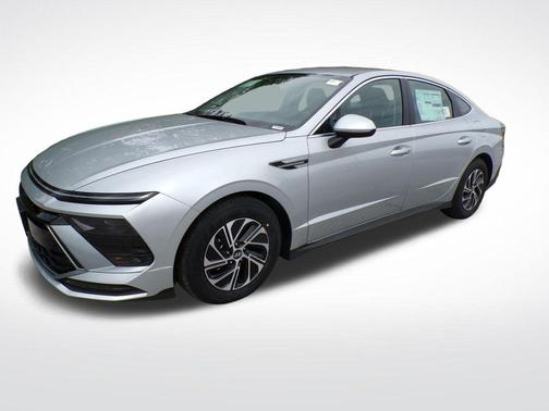 Silver 2026 Hyundai SONATA Hybrid Blue
