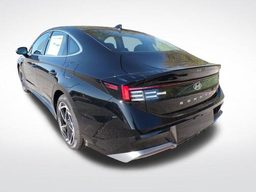 Black 2026 Hyundai SONATA SEL Sport