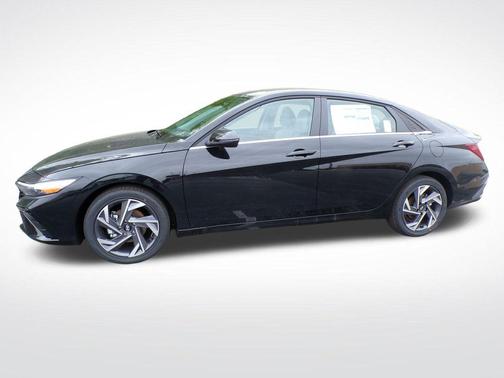 Black 2026 Hyundai ELANTRA Limited