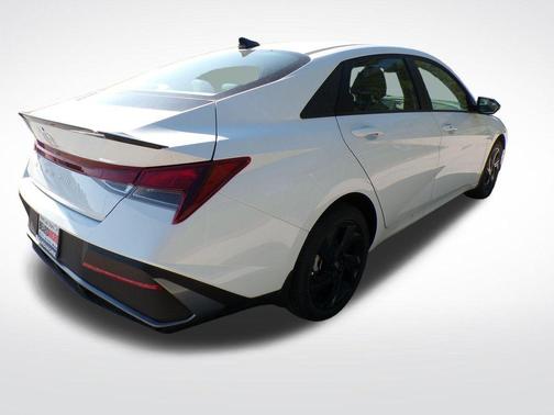 Serenity White Pearl 2026 Hyundai ELANTRA SEL Sport