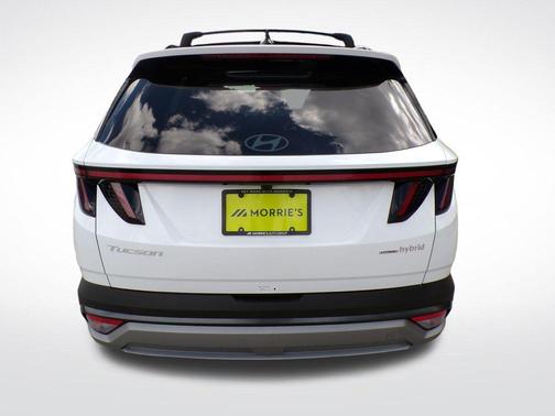 Pearl 2026 Hyundai TUCSON Hybrid Limited