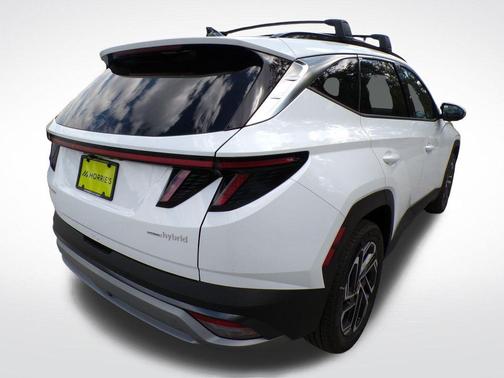 Pearl 2026 Hyundai TUCSON Hybrid Limited