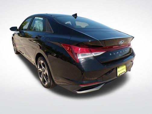 Onyx Black 2023 Hyundai ELANTRA SEL