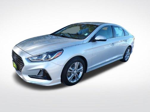 Symphony Silver 2018 Hyundai SONATA SEL
