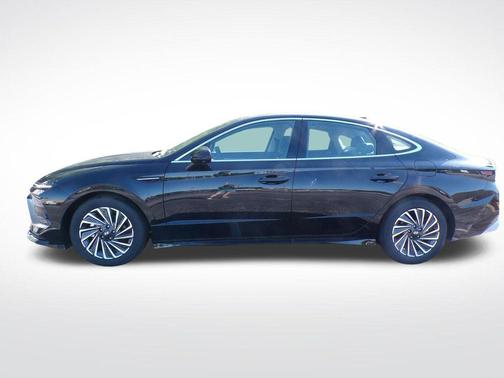 Black 2026 Hyundai SONATA Hybrid Limited