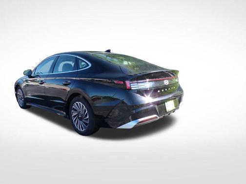 Black 2026 Hyundai SONATA Hybrid Limited