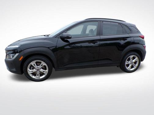 Abyss Black Pearl 2023 Hyundai KONA SEL