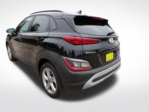 Abyss Black Pearl 2023 Hyundai KONA SEL