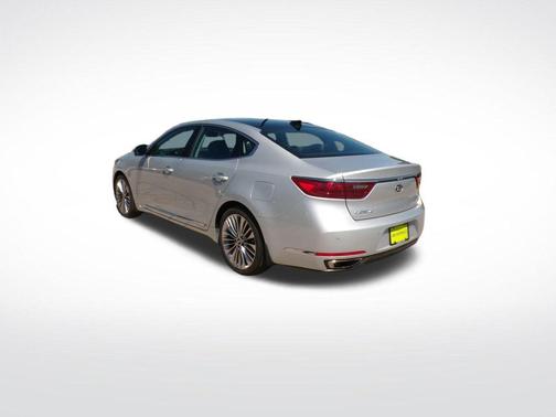 Silky Silver 2017 Kia Cadenza SX Limited