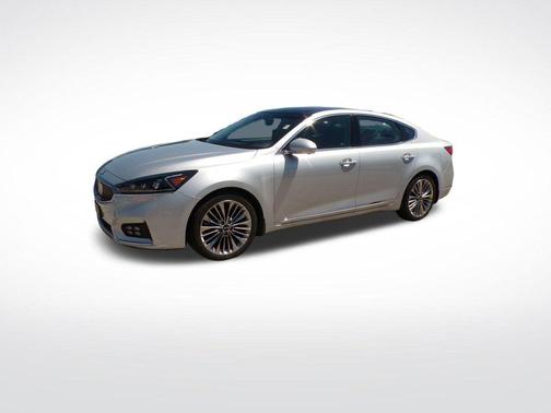 Silky Silver 2017 Kia Cadenza SX Limited