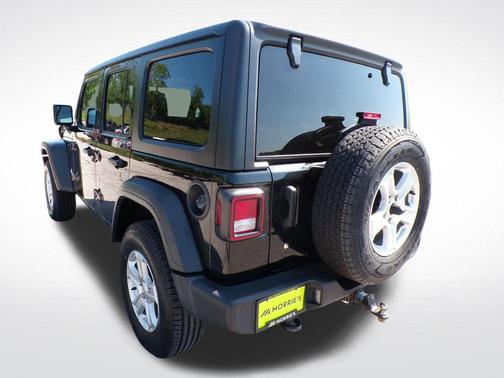 Black Clearcoat 2020 Jeep Wrangler Unlimited Sport