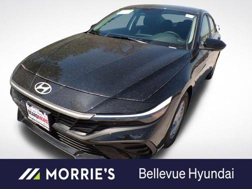 Black 2026 Hyundai ELANTRA SE