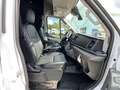 2025 Ford Transit-350 Base