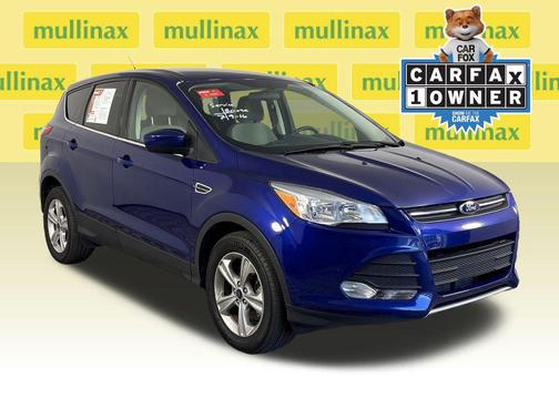 Blue 2014 Ford Escape SE