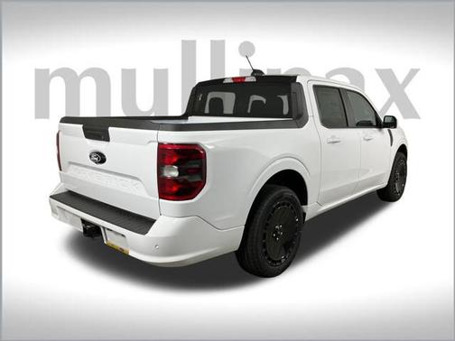 2025 Ford Maverick Lobo Standard