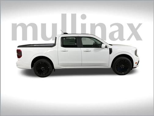 2025 Ford Maverick Lobo Standard