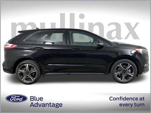 2023 Ford Edge ST