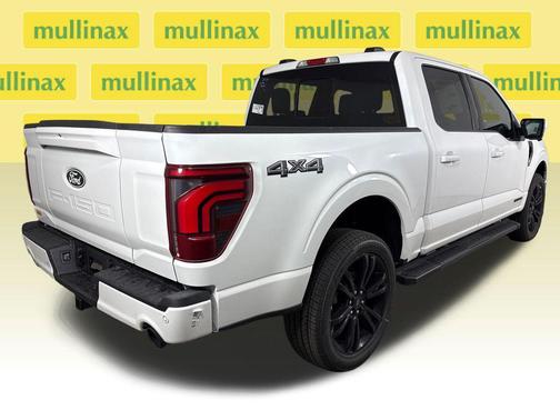 Star White Metallic Tri-Coat 2026 Ford F-150 Lariat