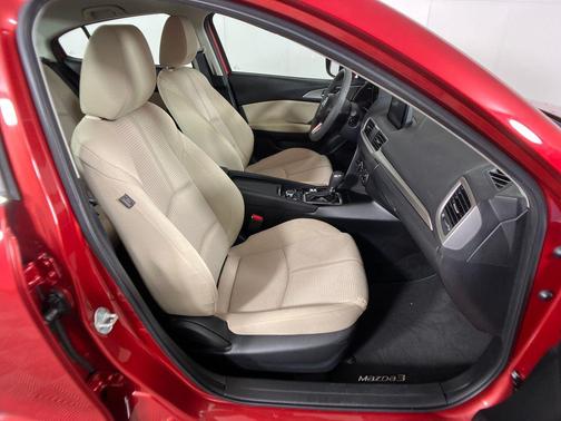2018 Mazda Mazda3 Sport