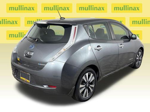 Gun Metallic 2016 Nissan Leaf SV