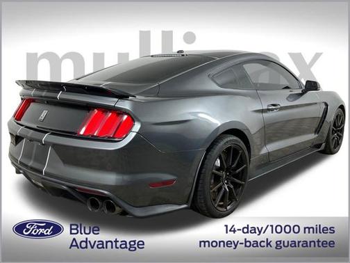 2017 Ford Shelby GT350 Base