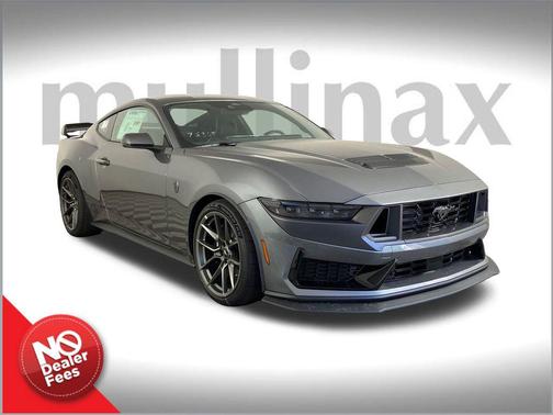 2025 Ford Mustang Dark Horse