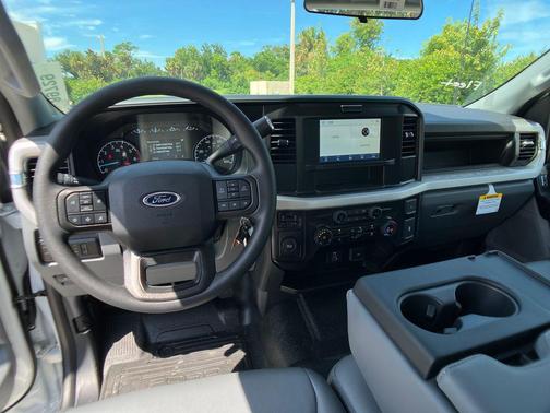 2025 Ford F-250 XL