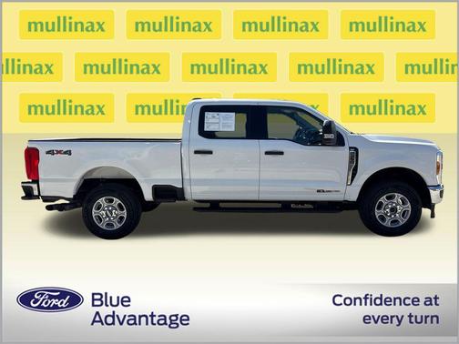Oxford White 2025 Ford F-250 XLT