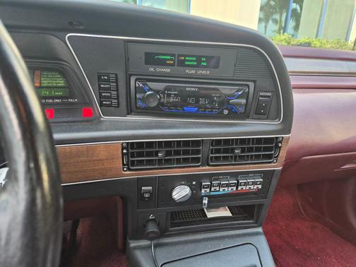 1989 Ford Thunderbird LX
