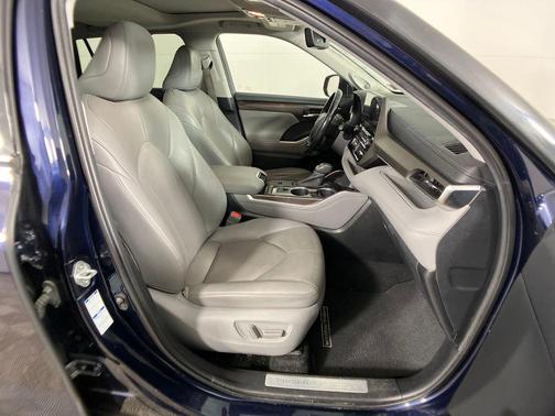 2020 Toyota Highlander Hybrid Limited