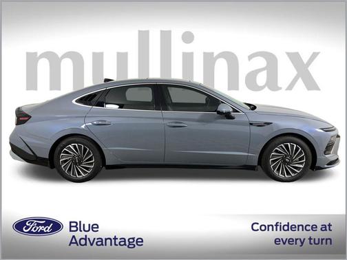 2024 Hyundai SONATA Hybrid Limited