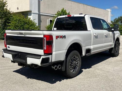 2026 Ford F-350 Platinum