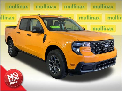 Orange Fury Metallic Tri-Coat 2026 Ford Maverick XLT