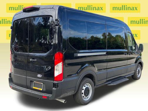 2026 Ford Transit-350 XL